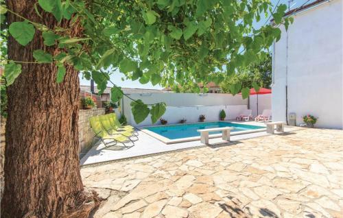 Holiday Home Stifanici III