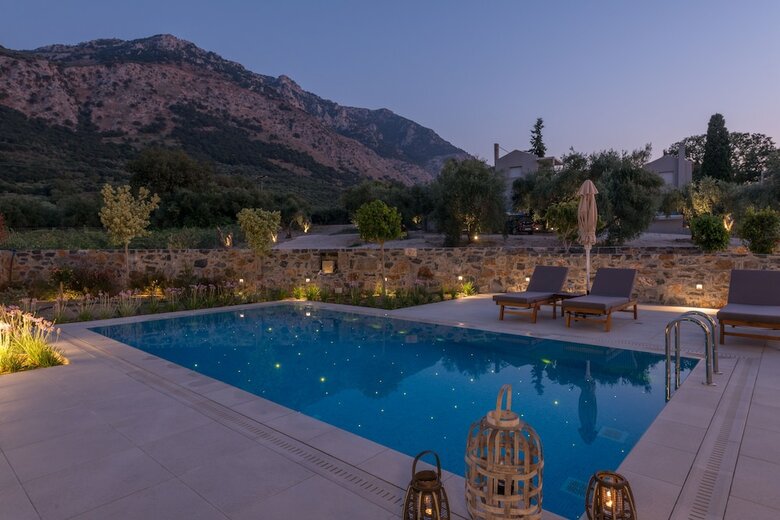 Hotel Avdou Retreat Collection