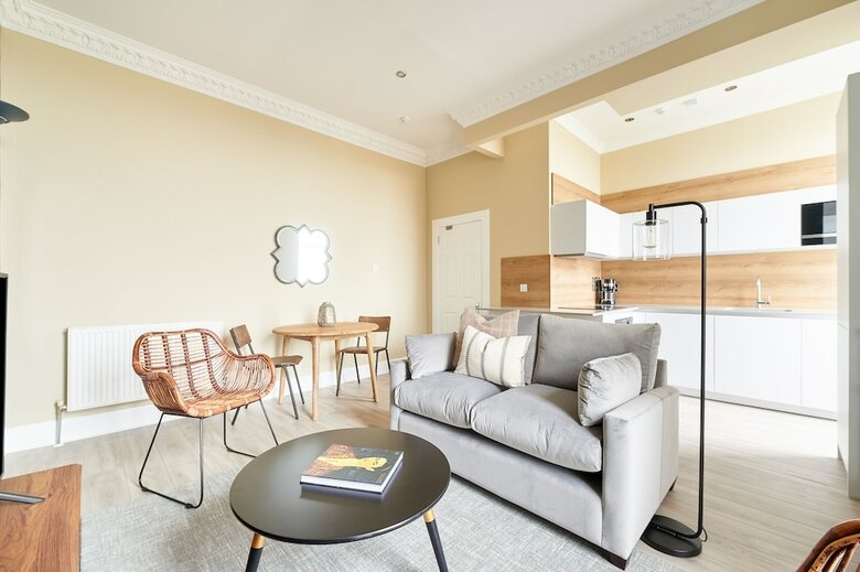 Aparthotel Sonder - Royal Garden Apartments