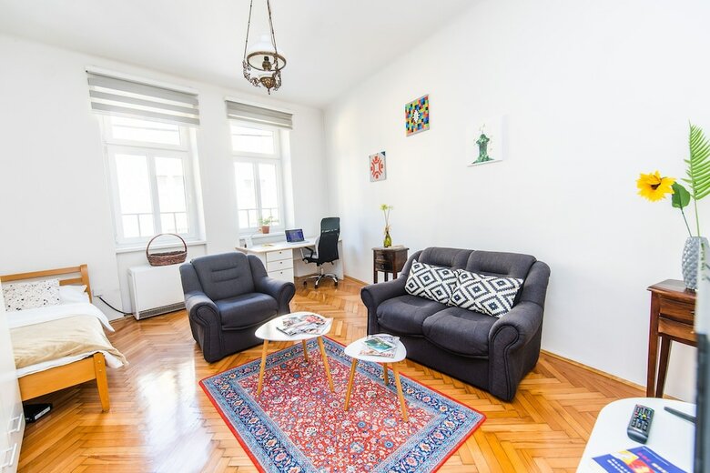 Apartamento Bright And Modern Duplex In The City Center!