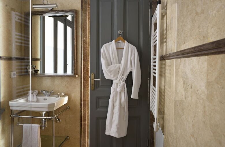 Athenian Vintage Apartments