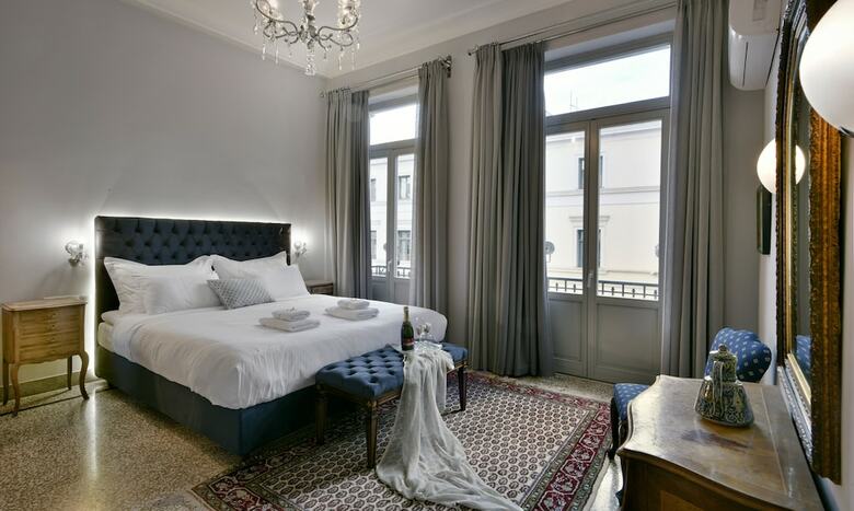 Athenian Vintage Apartments