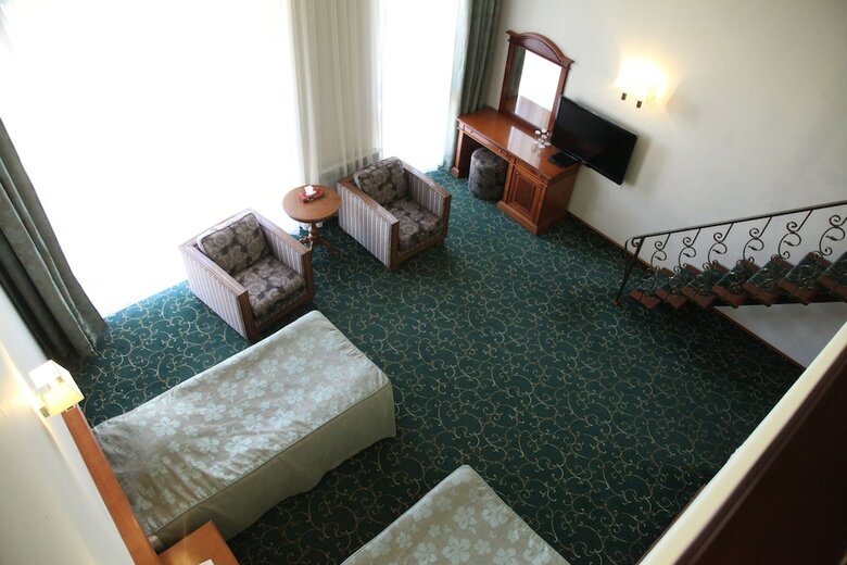 Hotel Russia