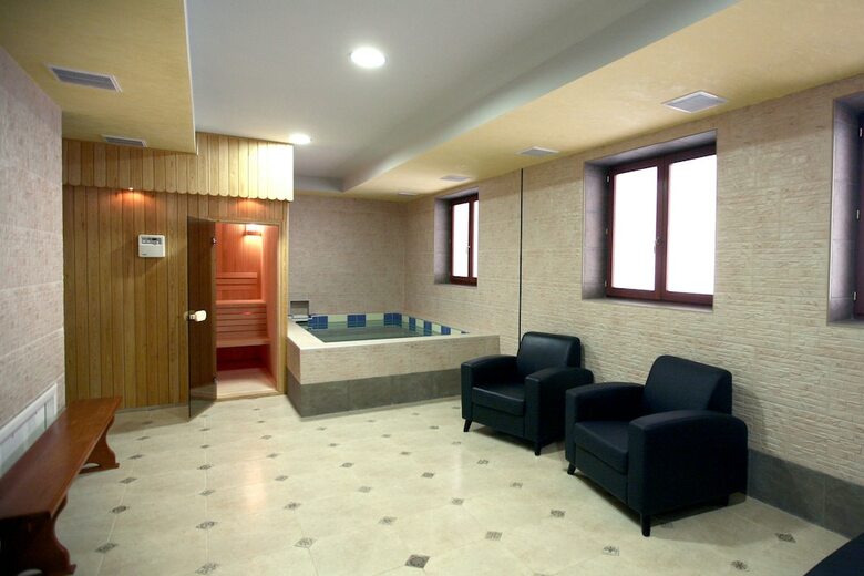 Hotel Russia