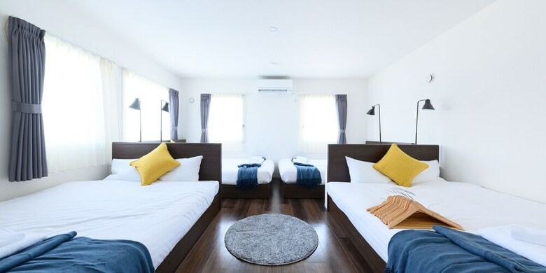 Apartamentos Casa de La Familia