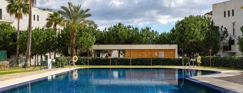 Ground Floor Terrace Apartment In Alamar Ref 31