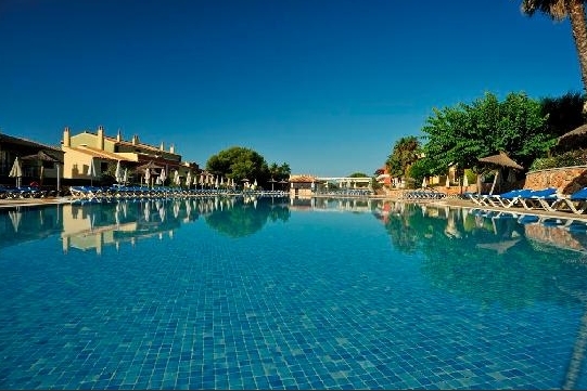 Aparthotel Grupotel Playa Club