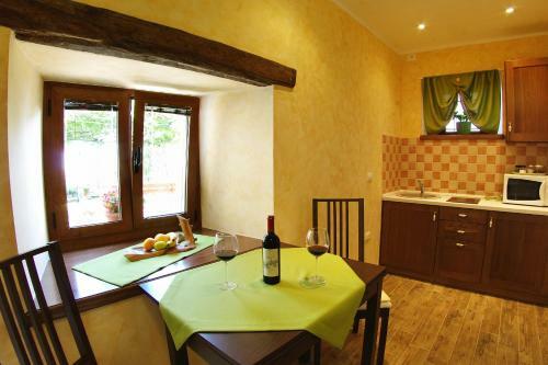 Hostal Guesthouse Villa Marija