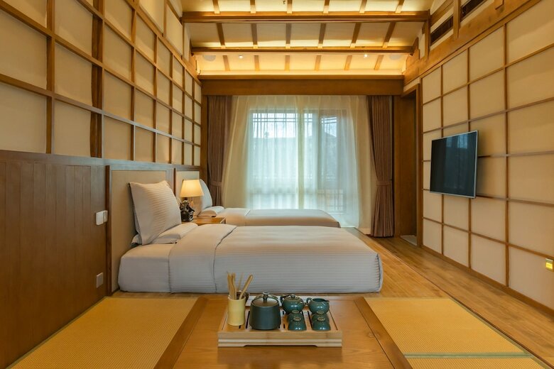 Hotel Lijiang Passing-cloud Resort