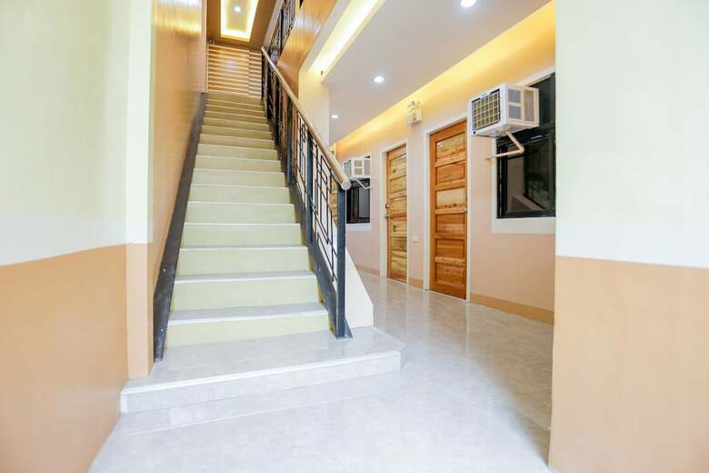 Hotel Oyo 257 Jrja Suites