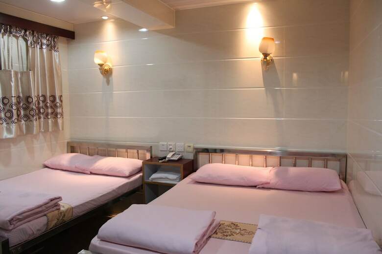 Hostal Marco Polo Hostel - Carlton Group Of Hostels