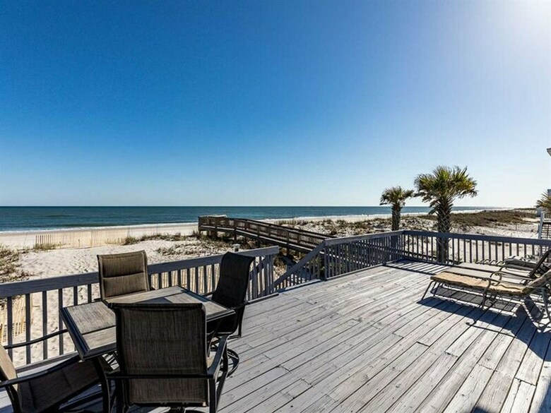 Mo Pelican By Meyer Vacation Rentals