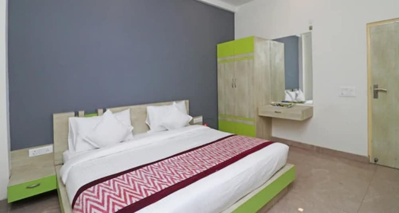 Hotel Loto - Sector 15