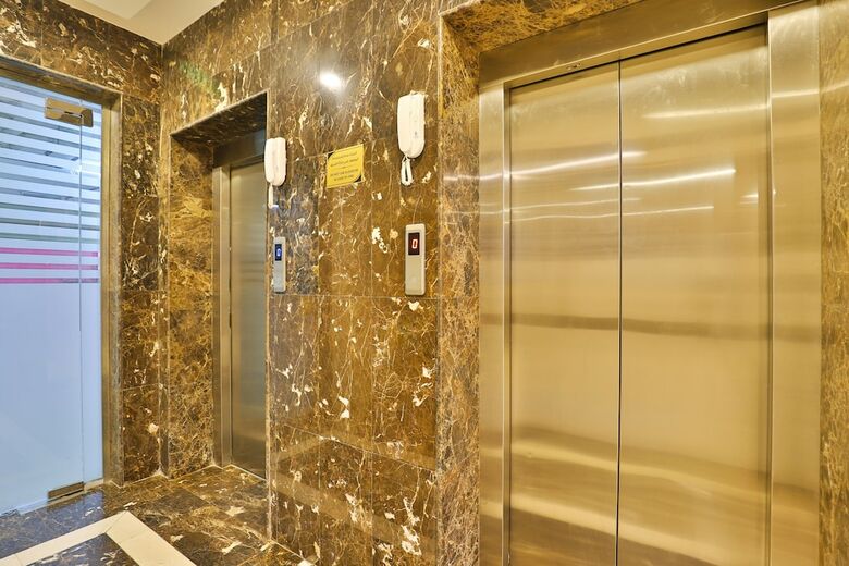 Oyo 365 Oyoon Jeddah Residential Units