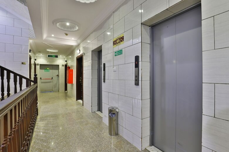 Oyo 368 Al Hamra Palace Group Andalus
