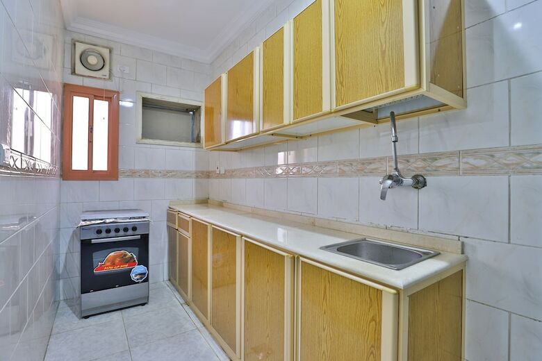 Oyo 368 Al Hamra Palace Group Andalus