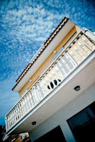 Hostal Hotel Villa Mira