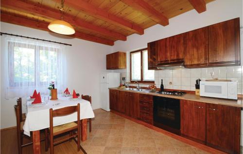 Holiday Home Jakacici Jakacici