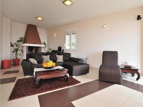 Holiday Home Ante Starcevica Cr