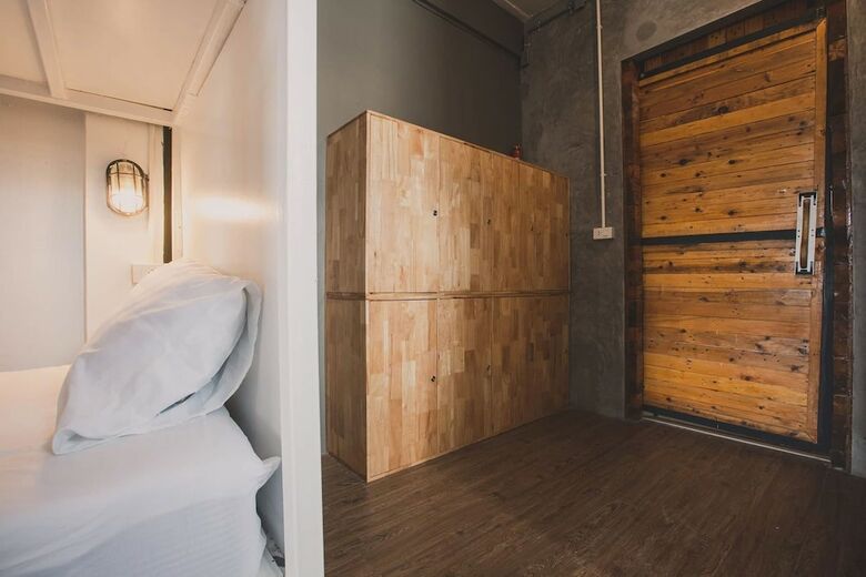 Hostal 239 Hostel Phuket