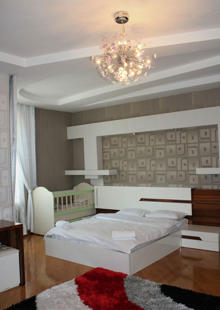 Apartment On Akademik Sh. Azizbayov 88a