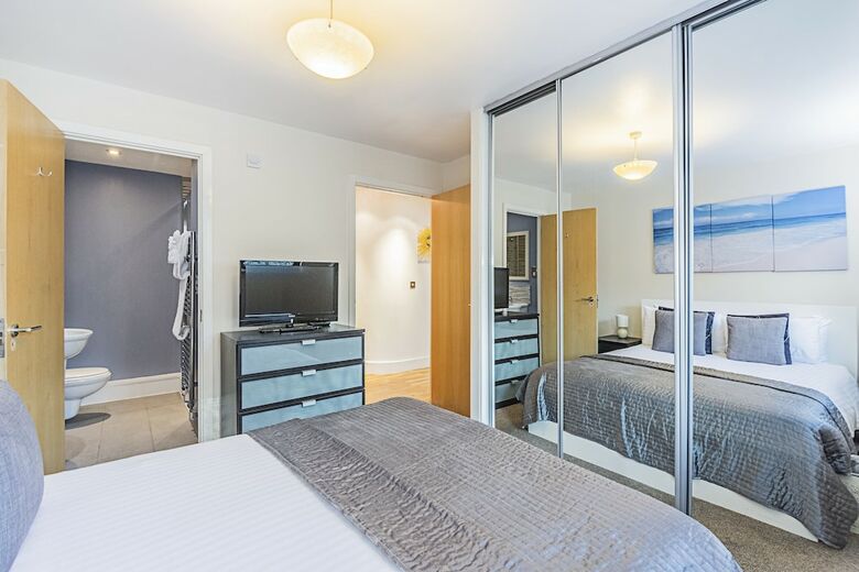 Canary Wharf Luxury Apartments