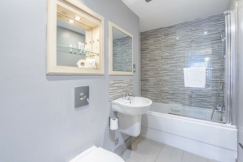 Canary Wharf Luxury Apartments