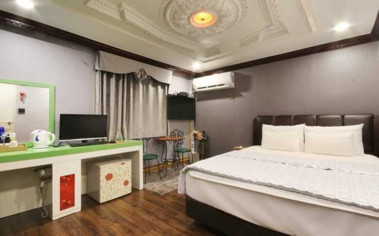 Hotel Paradise Motel