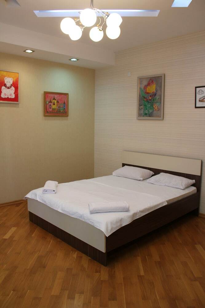 Apartment On Mahammad Nakhchivani 14