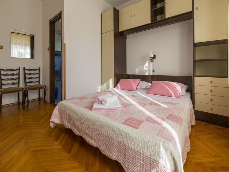 Apartamentos Rooms Zeljka 2