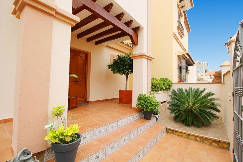 1072 Villa Palomas