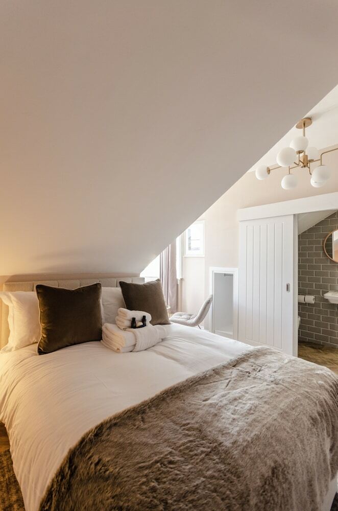 Aparthotel Sweeney Apartments And Rooms