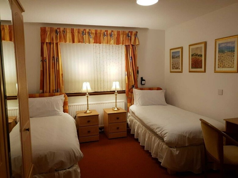 West End Hotel
