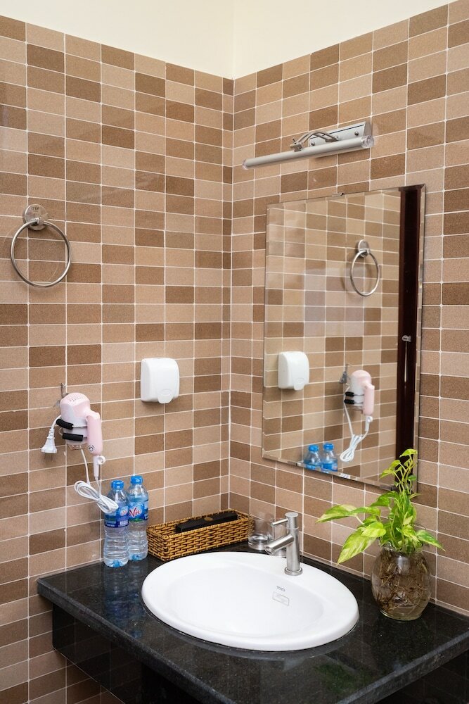 Hotel Hoang Bach Resrot