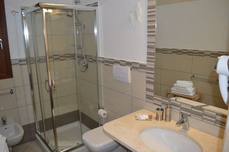 Bed & Breakfast Guest Rooms Affittacamere