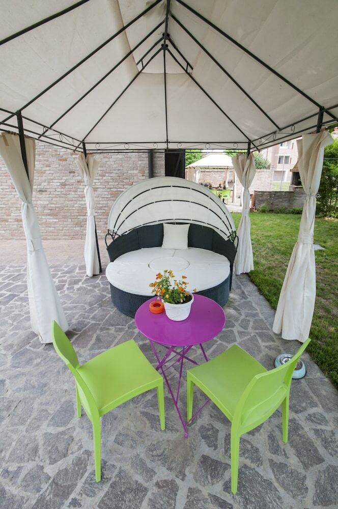 B&B Un Mondo A Colori