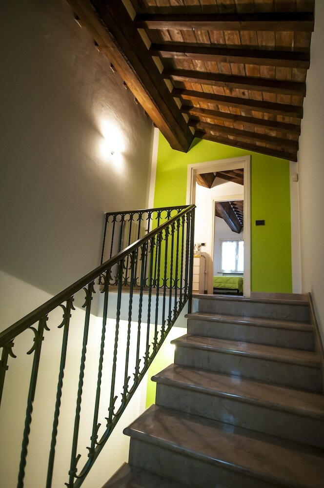 B&B Un Mondo A Colori