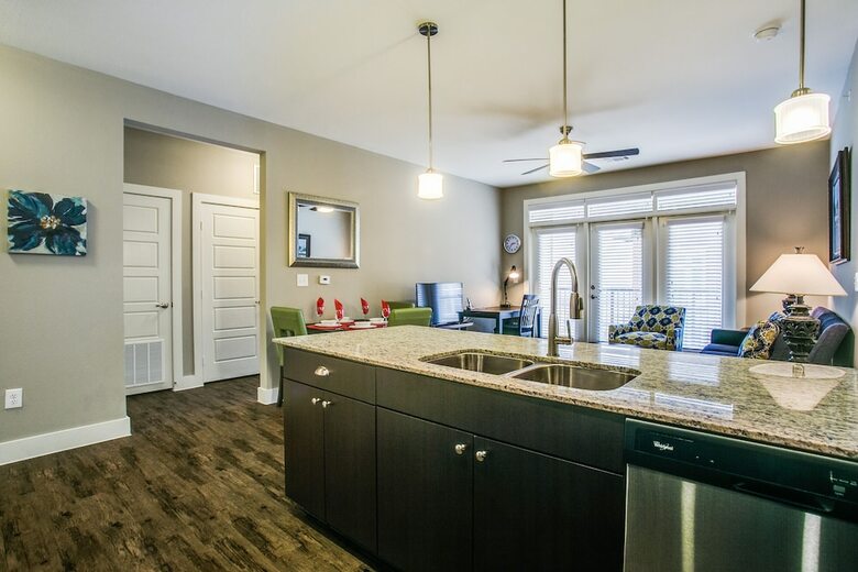 Frisco Beautifully Furnished 2 Br Apt