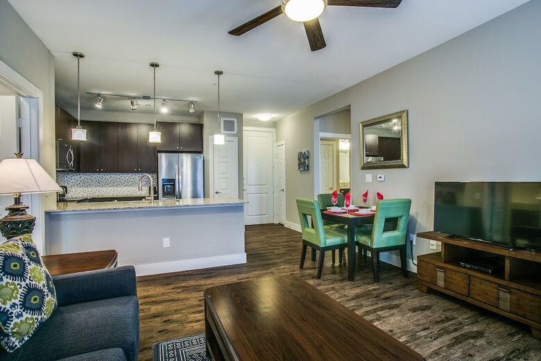 Frisco Beautifully Furnished 2 Br Apt