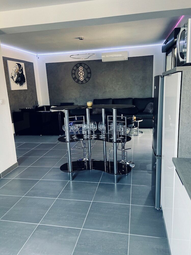 Bed & Breakfast Home Sweet Spa