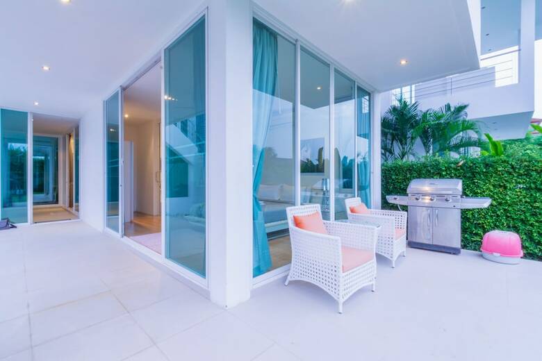 Luxury Modern 3 Bedroom Pool Villa Pa5