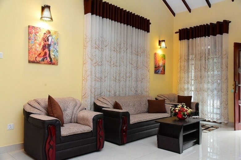 Hotel Airport Blessings Villa