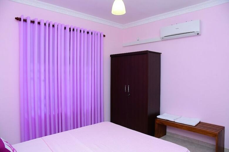 Hotel Airport Blessings Villa