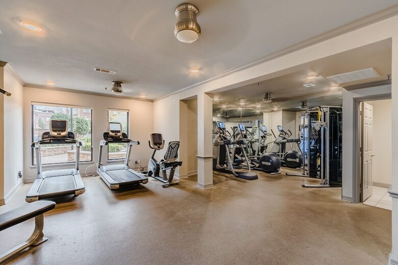 Hotel Corporate Stays - Uptown Dallas
