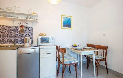 Holiday Home Sveti Petar I