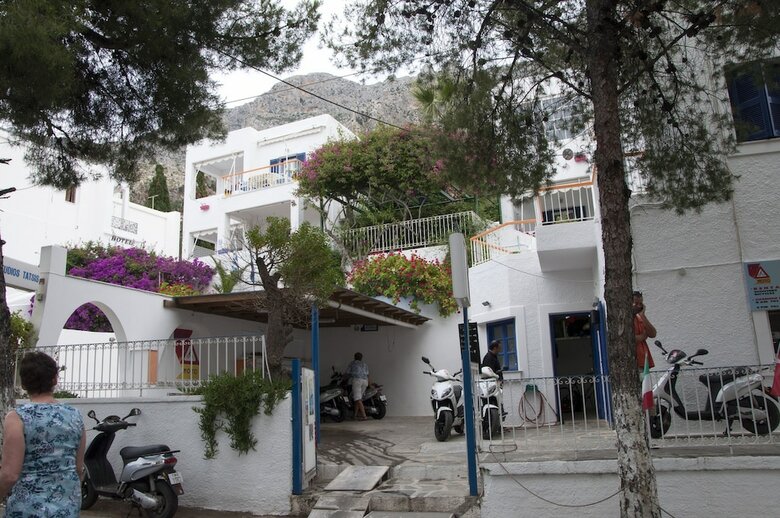 Aparthotel Tatsis Apartments