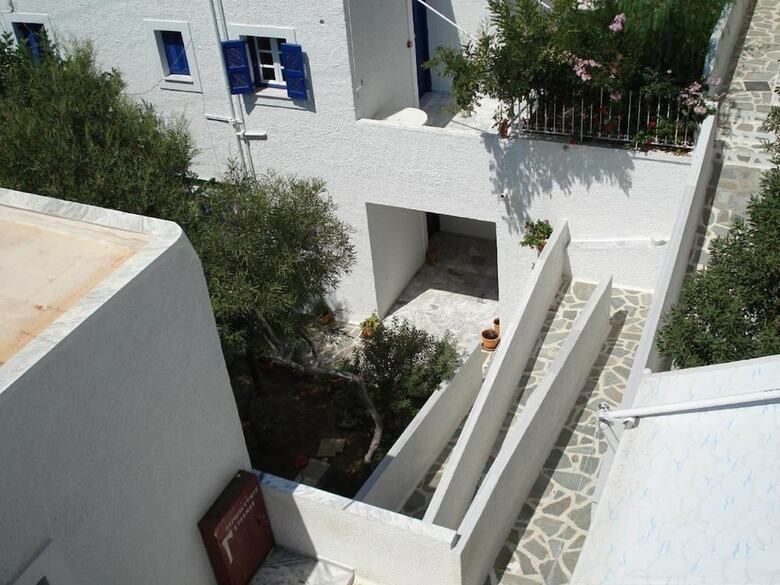 Aparthotel Tatsis Apartments