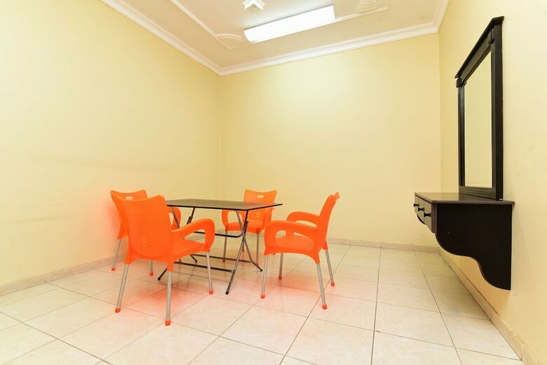 Oyo 345 Saba Housing Units