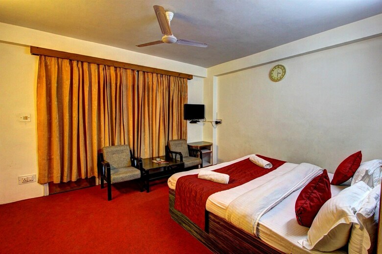 Bed & Breakfast Hotel Monarch Residency Manali