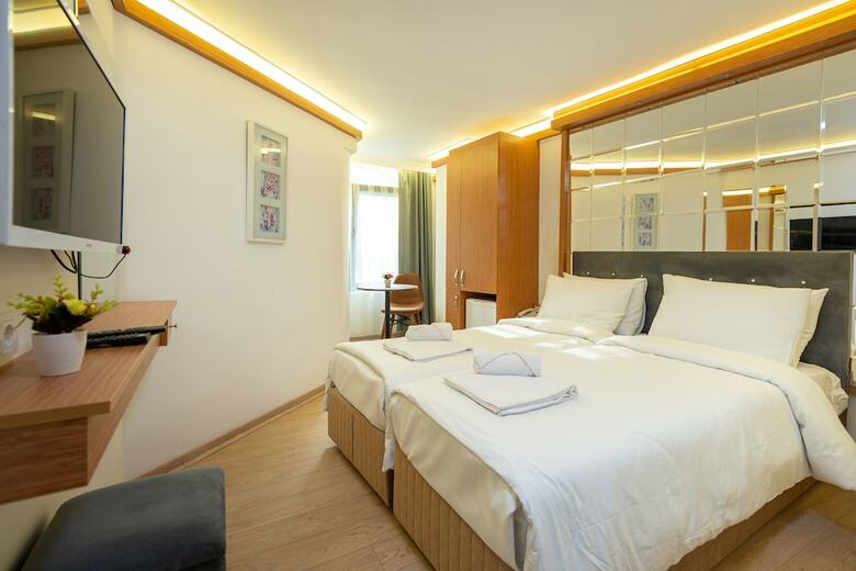 Hotel Seven Rooms Oldcity